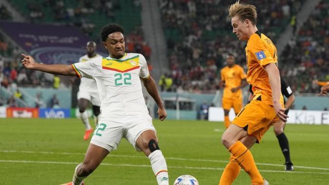 1669062049612087933.jpg 22.jpg