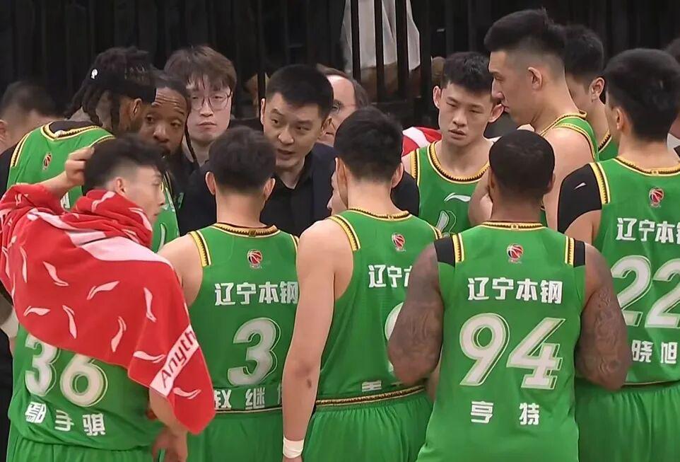 开云体育app下载入口-山东男篮5分险胜,辽宁男篮三连败,赵继伟12+7+6高诗岩14+5+4+5